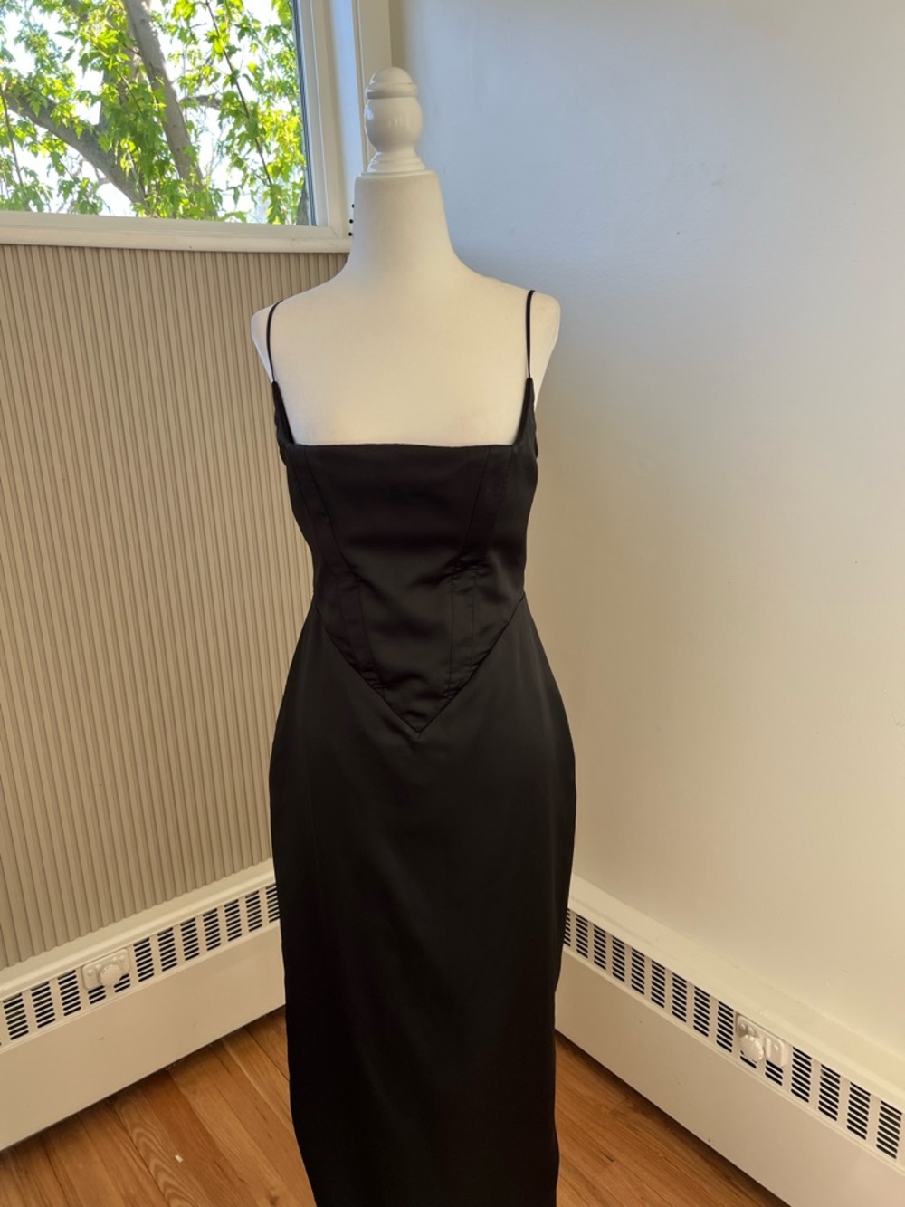 HOUSE OF CB 'Anais' Black Satin Pointed Corset Midi Dress cocktail size L+ - Picture 5 of 16